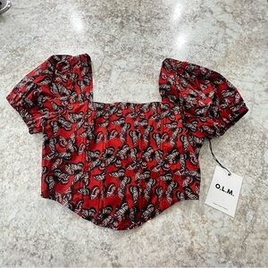 OLM Butterfly Crop Top NWT Size Medium. Black and Rust❤️